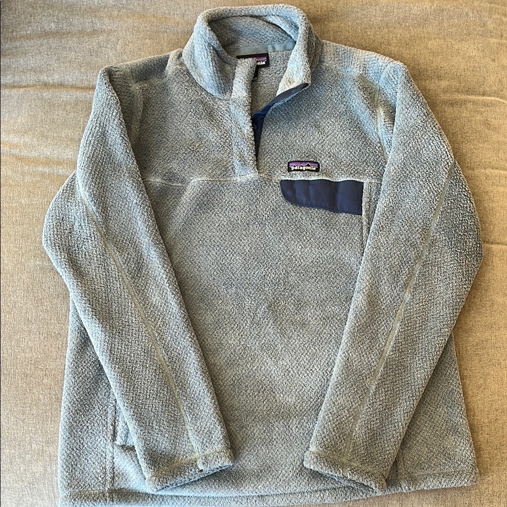 Patagonia Women’s Blue Fleece Snap T pullover
